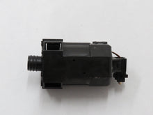 Laden Sie das Bild in den Galerie-Viewer, Mercedes Benz W201 W124 W126 Ventilator Temperatursensor 0130002806 0008306108