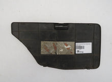Laden Sie das Bild in den Galerie-Viewer, Toyota Celica TA4 RA4 (78-82) Deckel Seitenverkleidung hinten Wagenheber 64766-14010