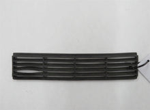 Laden Sie das Bild in den Galerie-Viewer, Range Rover Classic Gitter Blech Motorhaube Windabweiser links rechts mitte