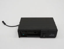 Laden Sie das Bild in den Galerie-Viewer, Jaguar X100 Series XK8 CD Wechsler LNC4160AA