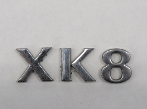 Jaguar X100 XK8 Emblem Logo hinten rechts