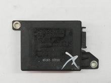 Laden Sie das Bild in den Galerie-Viewer, Mercedes Benz W124 Crash Sensor Steuergerät Gurtstraffer 0038200710