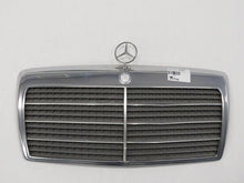 Laden Sie das Bild in den Galerie-Viewer, Mercedes Benz W124 Kühlergrill Frontgrill 1. Serie 1248880223