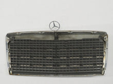 Laden Sie das Bild in den Galerie-Viewer, Mercedes Benz W124 Kühlergrill Frontgrill 1. Serie 1248880223
