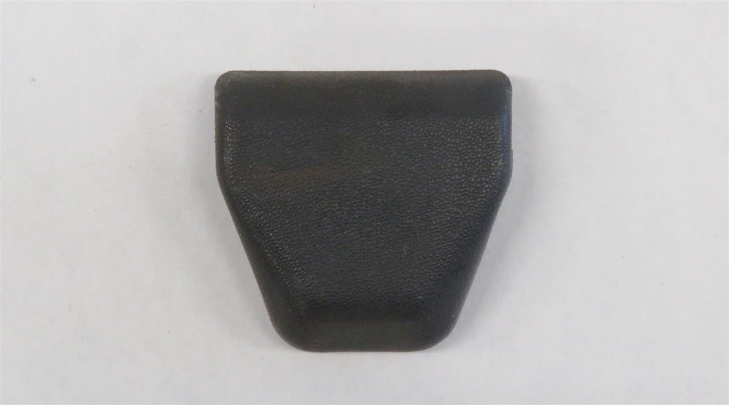Mitsubishi Pajero Montero L040 Abdeckung Gurt Anschnallgurt Sicherheitsgurt