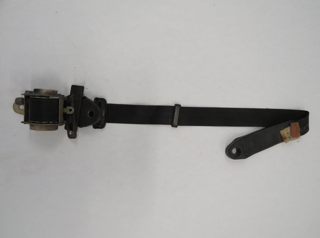 Toyota Celica TA4 RA4 (78-82) Gurt Sicherheitsgurt Anschnallgurt vorn links