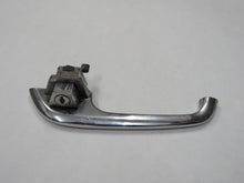 Laden Sie das Bild in den Galerie-Viewer, BMW Neue Klasse 1600 1800 2000 Türöffner Klinke Griff Chrome vorn links aussen