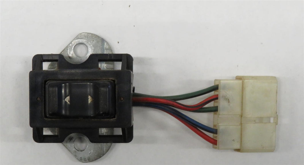 Mitsubishi Pajero Montero L040 Schalter elektrischer Fensterheber vorn rechts