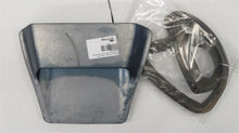 Laden Sie das Bild in den Galerie-Viewer, Mitsubishi Pajero L040 2.5TD Lufteinlass Intercooler Motorhaube XB591445