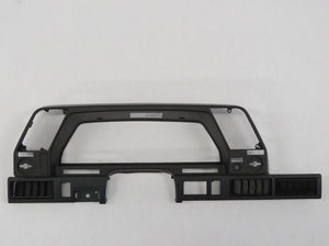Subaru L-Serie Leone Verkleidung Hutze Tacho Kombiinstrument Armaturenbrett