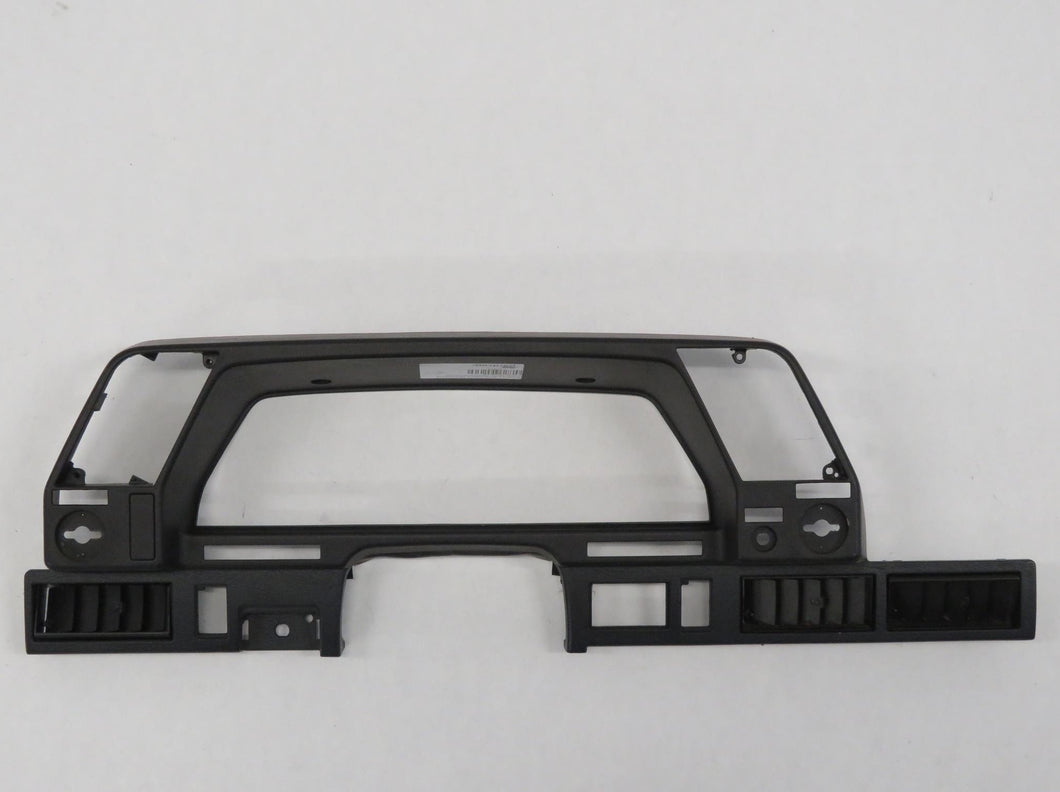 Subaru L-Serie Leone Verkleidung Hutze Tacho Kombiinstrument Armaturenbrett