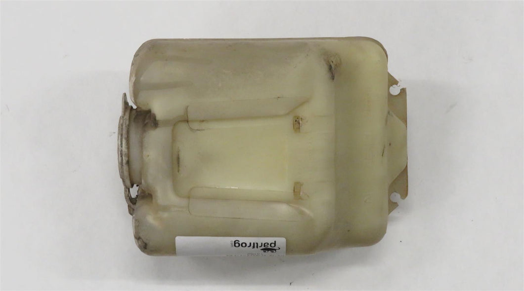 Mitsubishi Pajero Montero L040 Wischwasserbehälter mit Pumpe vorn rechts