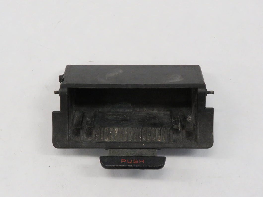 Mazda RX-7 FC (85-91) Ascher Aschenbecher