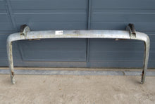 Laden Sie das Bild in den Galerie-Viewer, BMW Neue Klasse 1600 1800 2000 Stoßstange hinten rear bumper