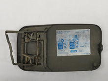 Laden Sie das Bild in den Galerie-Viewer, Mercedes Benz W124 Limousine Tankklappe Tankdeckel 1245841539