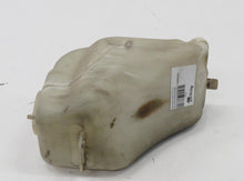 Laden Sie das Bild in den Galerie-Viewer, Mercedes Benz W124  Wischwasserbehälter Waschwasserbehälter 1248690220