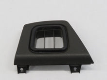 Laden Sie das Bild in den Galerie-Viewer, Mazda RX-7 FC (85-91) Luftauslass Luftdüse Armaturenbrett links FB0164921