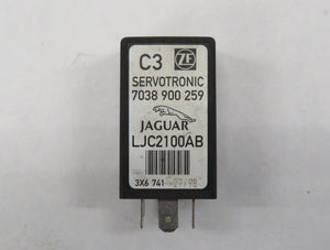 Jaguar X100 XK8 XKR Servotronic Relais LJC2100AB