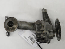 Laden Sie das Bild in den Galerie-Viewer, Mercedes Benz W124 300D OM603 Ölpumpe 6031810001 6031810320