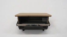 Laden Sie das Bild in den Galerie-Viewer, Mercedes Benz W124 Ascher Aschenbecher Tür hinten beige