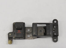 Laden Sie das Bild in den Galerie-Viewer, Mazda RX-7 FC (85-91) Türöffner innen Tür vorn rechts