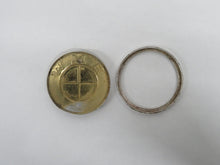 Laden Sie das Bild in den Galerie-Viewer, BMW Logo Nr.1 Emblem Plakette Oldtimer mit Ring 82mm Carl Dillenius Pforzheim