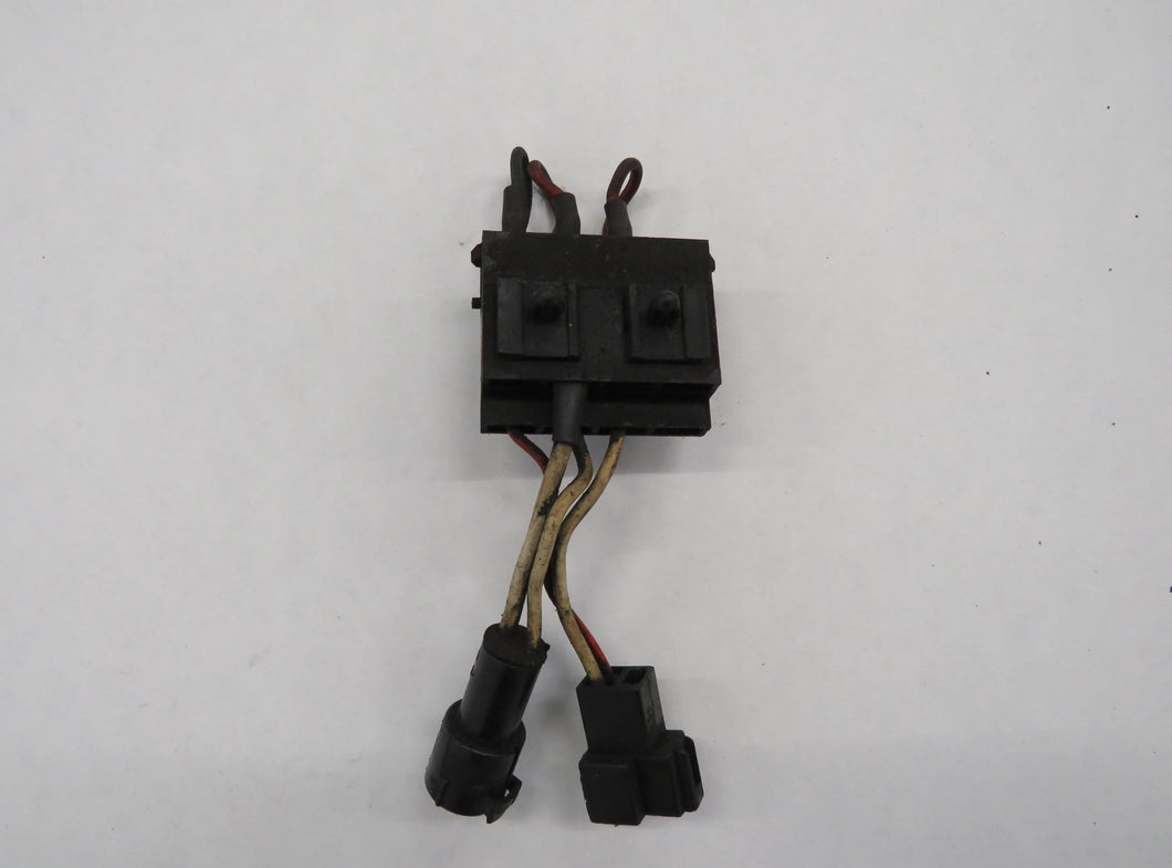 Mitsubishi Pajero Montero L040 2.5TD Codierstecker Brücke Kabelbaum Motorraum