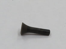 Laden Sie das Bild in den Galerie-Viewer, Simca 1301 1501 Special Türpin Pin Knopf Türverriegelung