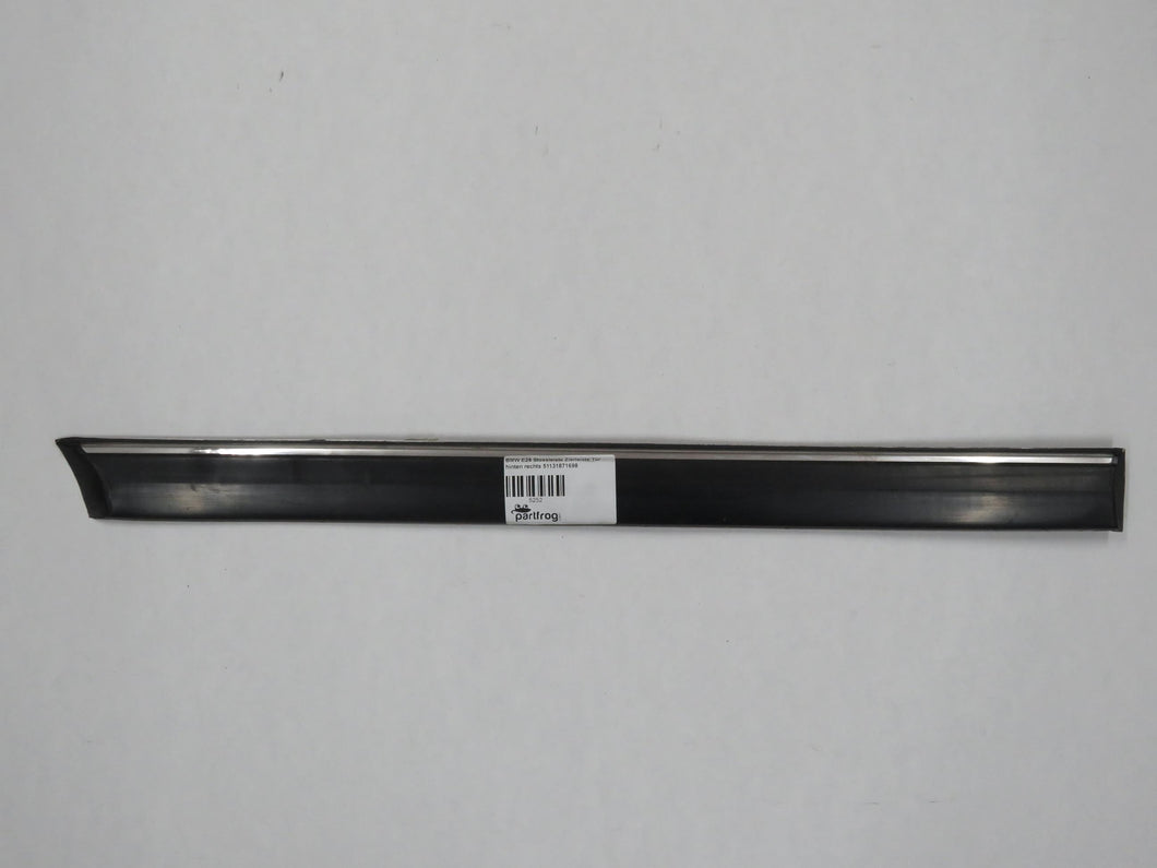 BMW E28 Stossleiste Zierleiste Tür hinten rechts 51131871698