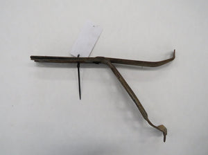 Toyota Celica TA4 RA4 (78-82) Halter Halterung Stossstange vorn links