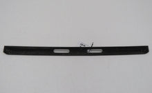 Laden Sie das Bild in den Galerie-Viewer, Mercedes Benz W124 Heckblende Heckklappe Leiste 1247500093