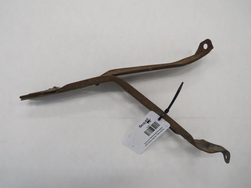 Toyota Celica TA4 RA4 (78-82) Halter Halterung Stossstange vorn rechts