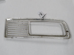 BMW 2000 Ti TiLux Neue Klasse Grill Scheinwerfergrill vorne links