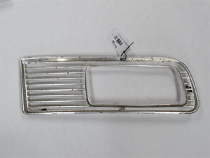BMW 2000 Ti TiLux Neue Klasse Grill Scheinwerfergrill vorne links