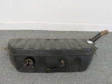 Laden Sie das Bild in den Galerie-Viewer, Mercedes Benz W124 Limousine Kraftstofftank Tank Diesel