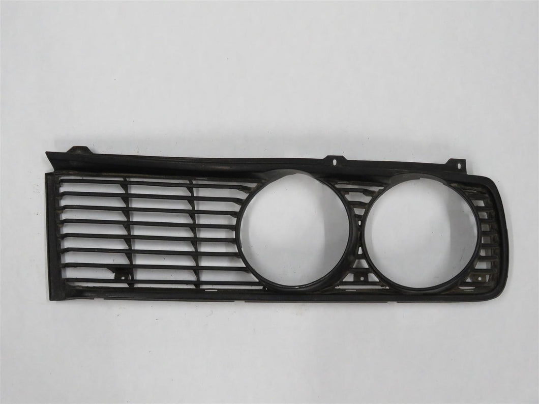 BMW E12 Ziergitter Kühlergrill links 1817569