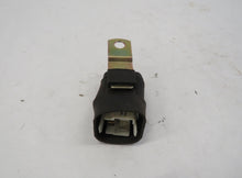 Laden Sie das Bild in den Galerie-Viewer, Mazda RX-7 FC (85-91) Relais 058700-1290