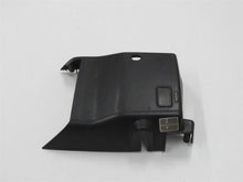 Laden Sie das Bild in den Galerie-Viewer, Toyota Land Cruiser HJ60 Verkleidung Abdeckung Lenksäule oben 45286-60130