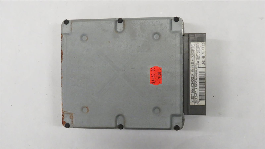 Jaguar X100 XKR XK8 Steuerteil Body Processor Module LJB2500AD