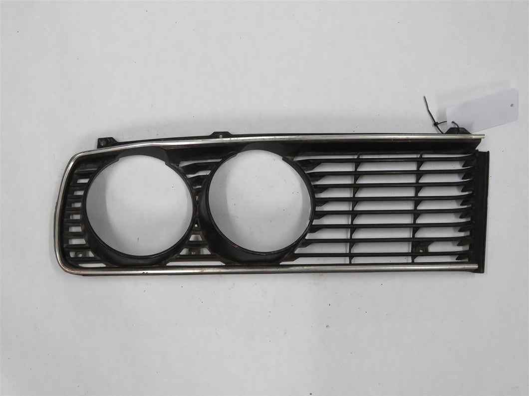 BMW E12 Ziergitter Kühlergrill Scheinwerfergrill Chrome Chromrahmen rechts 1848114