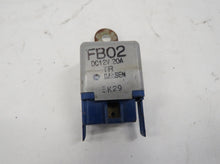 Laden Sie das Bild in den Galerie-Viewer, Mazda RX-7 FC (85-91) Relais FB02