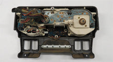 Laden Sie das Bild in den Galerie-Viewer, Mitsubishi Pajero Montero Kombiinstrument Tacho Armaturenbrett