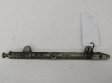 Laden Sie das Bild in den Galerie-Viewer, Toyota Celica T18 1.6 STi Leiste Einspritzdüsen Einspritzleiste Fuel Rail Pipe