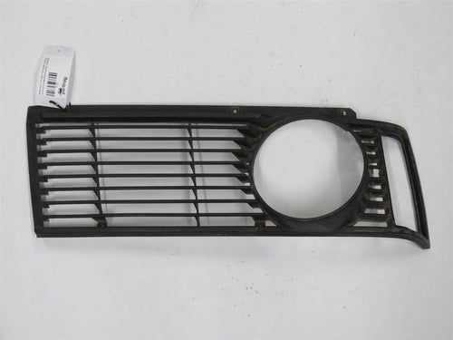 BMW E21 Frontgrill Kühlergrill Gitter links für Einzelscheinwerfer 1834759