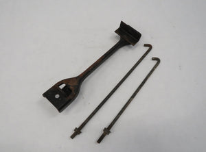 Subaru L-Serie Leone 1800 Halterung Halter Spange Batterie