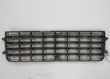 Laden Sie das Bild in den Galerie-Viewer, Toyota Land Cruiser HJ60 Grill Kühlergrill vorn