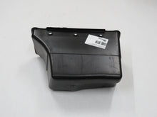 Laden Sie das Bild in den Galerie-Viewer, Mercedes Benz W124 Handschuhfach Kasten Einsatz 1246890091