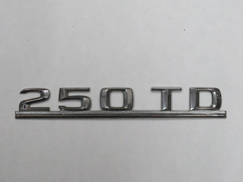 Mercedes Benz W124 250D Modellzeichen Schriftzug Emblem Heckdeckel