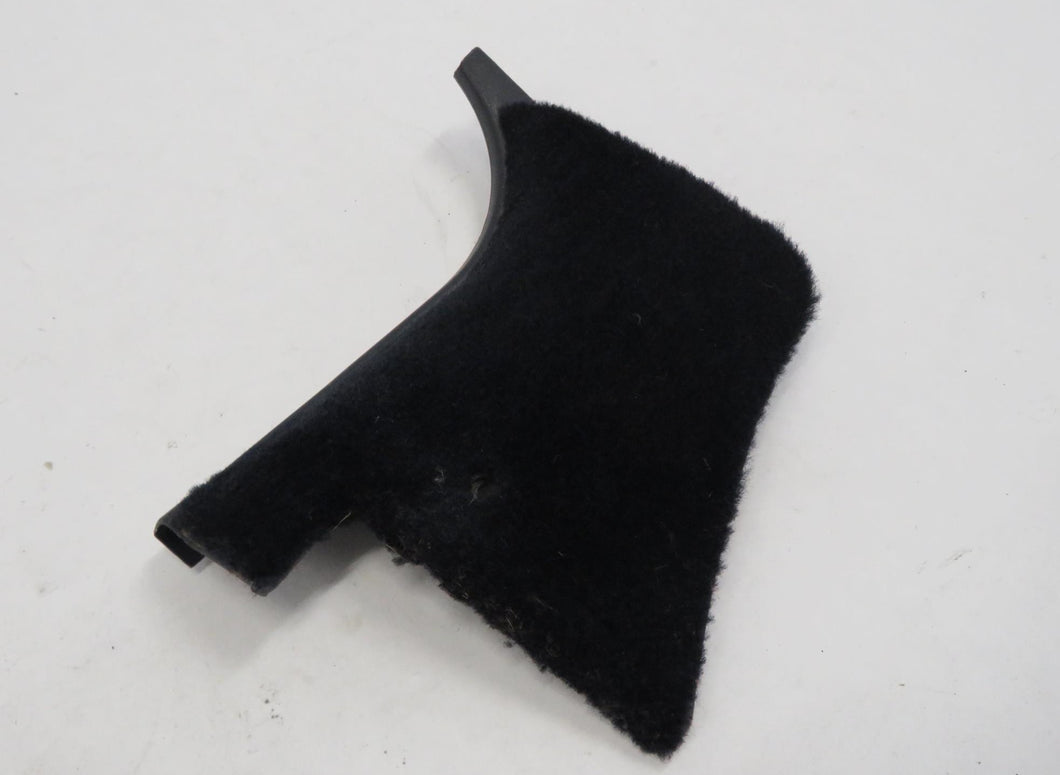 Subaru L-Serie Leone Verkleidung Innenverkleidung Fussraum vorn rechts unten 94019GA210R