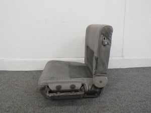 Mitsubishi Pajero Montero L040 lang 7-Sitze Rückbank Zusatzsitzbank hinten links